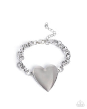 Load image into Gallery viewer, Paparazzi Sweet Start Complete Look - Silver