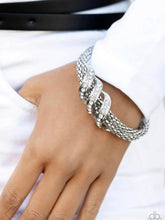 Load image into Gallery viewer, Paparazzi Tangible Taste White Bracelet (February 2024 Fiercely 5th Avenue)