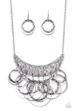 Load image into Gallery viewer, Paparazzi Metro Eclipse Black Necklace