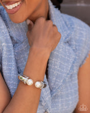 Load image into Gallery viewer, Paparazzi Breathtaking Balance - White Bracelet (2024 Convention Exclusive)