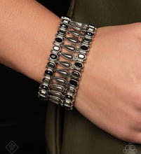 Load image into Gallery viewer, Paparazzi Sunset Sightings (December 2024 Fashion Fix)