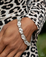 Load image into Gallery viewer, Paparazzi Fiercely 5th Avenue (March 2025 Fashion Fix)