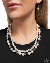Load image into Gallery viewer, Paparazzi Pearl Pageantry Purple Necklace