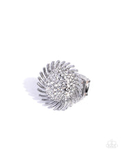 Load image into Gallery viewer, Paparazzi Strategic Show Complete Set