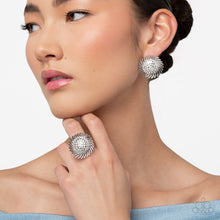 Load image into Gallery viewer, Paparazzi Strategic Show Complete Set