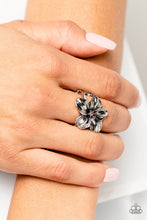Load image into Gallery viewer, Paparazzi Tropical Treat - Purple Ring