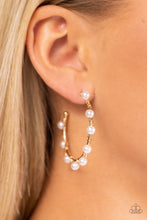 Load image into Gallery viewer, Paparazzi Night at the Gala - Gold Earring
