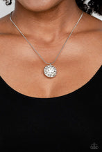 Load image into Gallery viewer, Paparazzi Haute Hybrid - Reversible White Necklace