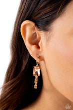 Load image into Gallery viewer, Paparazzi Elite Ensemble - Gold Earring