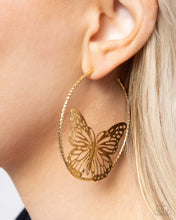 Load image into Gallery viewer, Paparazzi Aerial Alias - Gold Earring