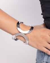 Load image into Gallery viewer, Paparazzi Airy Attraction Silver Bracelet