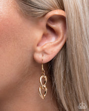 Load image into Gallery viewer, PRE-ORDER - Paparazzi Bold Buckle Gold Necklace