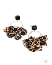Load image into Gallery viewer, Paparazzi Charming Cheetah - Gold Earrings