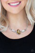 Load image into Gallery viewer, Paparazzi Way To Make An Entrance Brown Necklace