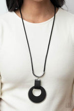 Load image into Gallery viewer, Paparazzi Luxe Crush - Black Necklace