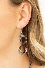 Load image into Gallery viewer, Paparazzi Work, Play and Slay Black Necklace