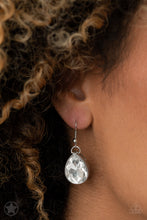 Load image into Gallery viewer, Paparazzi Show-Stopping Shimmer - White Necklace