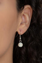 Load image into Gallery viewer, Paparazzi Rural Rapture Green Necklace