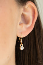 Load image into Gallery viewer, Paparazzi Not a Heir Out of Place Gold Necklace