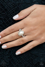 Load image into Gallery viewer, Paparazzi Fiercely 5th Avenue December 2021 Fashion Fix Set