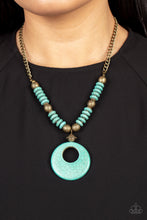Load image into Gallery viewer, Paparazzi Oasis Goddess - Brass Necklace