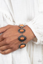 Load image into Gallery viewer, Paparazzi Taos Trendsetter - Brown Bracelet