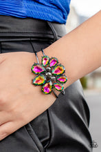 Load image into Gallery viewer, Paparazzi DAUNTLESS is More - Multi Oil Spill Bracelet (October 2022 Life of the Party)