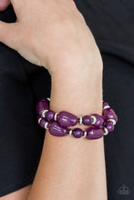 Load image into Gallery viewer, Paparazzi Show Us Hue's Boss Purple Bracelet
