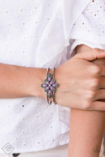 Load image into Gallery viewer, Paparazzi Go With the FLORALS Purple Bracelet (July 2020 Glimpses of Malibu)
