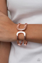 Load image into Gallery viewer, Paparazzi Industrial Empress - Copper Bracelet
