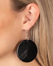 Load image into Gallery viewer, Paparazzi On the Edge of Edgy - Black Earring
