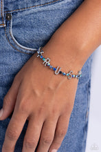 Load image into Gallery viewer, Paparazzi I Will Trust In You - Blue Bracelet
