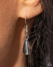 Load image into Gallery viewer, Paparazzi GLASSY Getaway - Black Necklace
