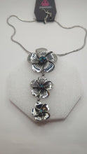 Load image into Gallery viewer, Paparazzi Wallflower Whimsy - Blue Necklace
