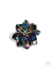 Load image into Gallery viewer, Paparazzi Platonic Petals - Black Ring
