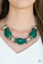 Load image into Gallery viewer, Paparazzi Vivid Vibes - Green Necklace
