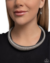 Load image into Gallery viewer, Paparazzi Subtle Selfie - Silver Necklace
