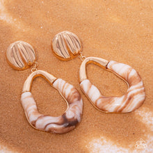 Load image into Gallery viewer, Paparazzi High-Sheen Swirls - Gold Earrings
