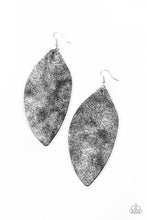 Load image into Gallery viewer, Paparazzi Serenely Smattered - Black Earrings

