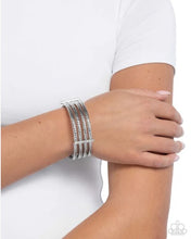 Load image into Gallery viewer, Paparazzi Teeming with Taste - White Bracelet
