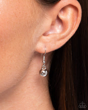 Load image into Gallery viewer, Paparazzi Magical Metamorphosis - Purple Necklace
