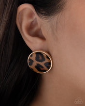 Load image into Gallery viewer, Paparazzi Cheetah Centerpiece - Gold Earrings
