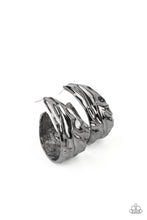 Load image into Gallery viewer, Paparazzi Badlands and Bellbottoms - Black Earring
