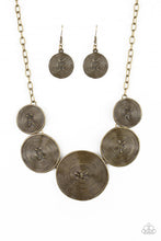 Load image into Gallery viewer, Paparazzi Deserves A Medal Brass Necklace
