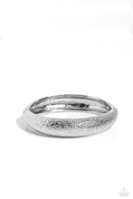 Load image into Gallery viewer, Paparazzi Rippling Reunion - Silver Bracelet

