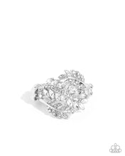 Load image into Gallery viewer, Paparazzi LEAF the Way - White Ring
