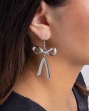 Load image into Gallery viewer, Paparazzi Dapper Delivery Silver Earring
