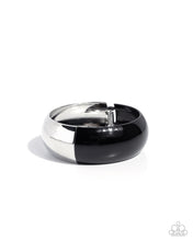 Load image into Gallery viewer, Paparazzi Painted Paramount Black Bracelet
