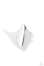 Load image into Gallery viewer, Paparazzi Pointed Palm Desert - Silver Ring
