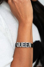 Load image into Gallery viewer, Paparazzi Queen of My Life Black Bracelet
